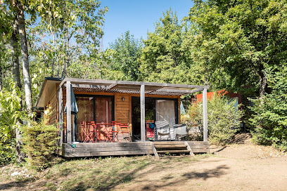 Camping Huttopia Divonne Les Bains - Divonne-les-Bains France 1 AF1QipN2Fo1v6k9Gj7JpeOi HAC8sSUZ DeWMErazuJAw408 h272 k no