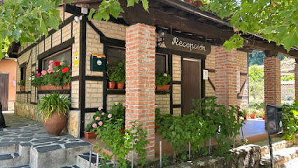 CAMPING VALLE DEL JERTE - Jerte Espagne 1 AF1QipNv hfUGB1BF0hPvetK7ED4HeyxHXTIlcXY8cyXw426 h240 k no