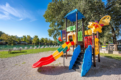 AF1QipOhTxloUXCPq7nqzkCt DGvc950IuY4VabCu2oKw408 h271 k no