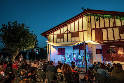 AF1QipPGKS 2edaittKEHzsa9 1 ZtBSxmkHWT69WPP2w408 h272 k no