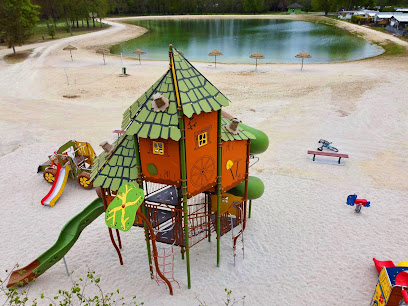 Camping Vagues Océanes - Près de la Fontaine - Gouaix France 1 AF1QipPK5SqWDZ4b0t XyuPiEBzpjGGMZ HQWE3HOfy4w408 h306 k no