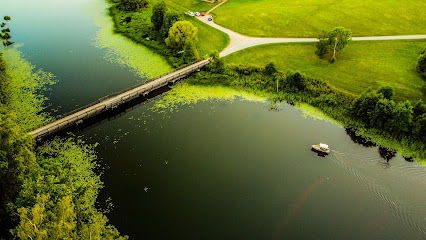 Obuolių sala. Holiday Park - Žalvariai Lituanie 1 AF1QipPpadIqi1n70vbiCD6AAGiG 35r6H6e7wNgAhPIw426 h240 k no